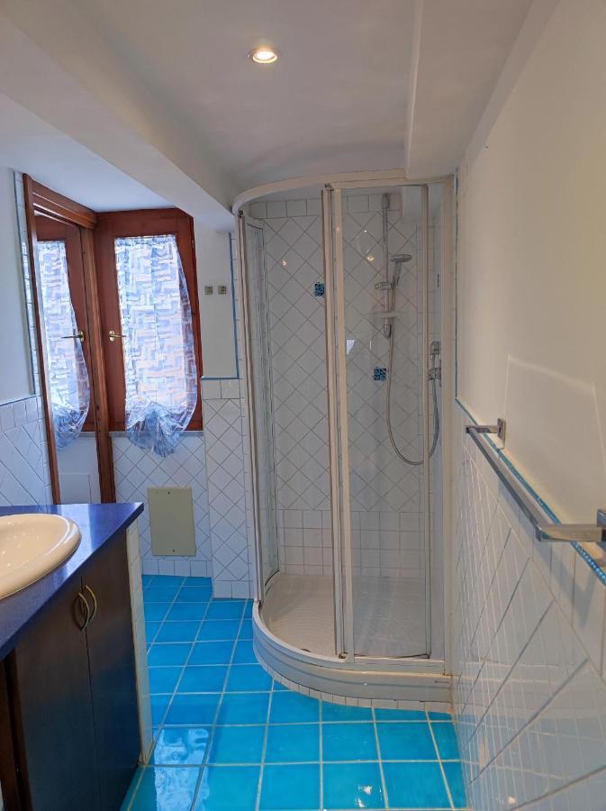 Marina Apartment City Centre Cagliari Bagian luar foto