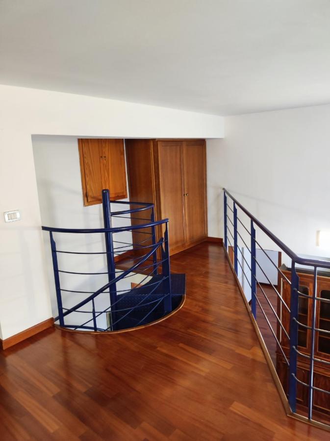Marina Apartment City Centre Cagliari Bagian luar foto
